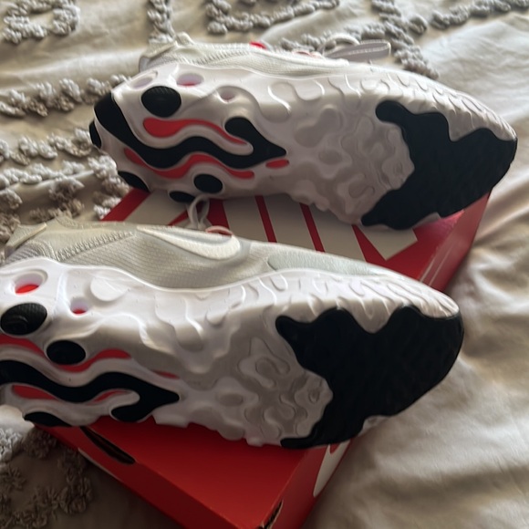 Nike react - Picture 6 of 6